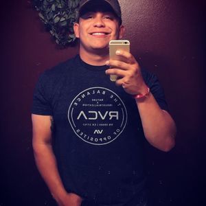 Meet your Posher, Edgar